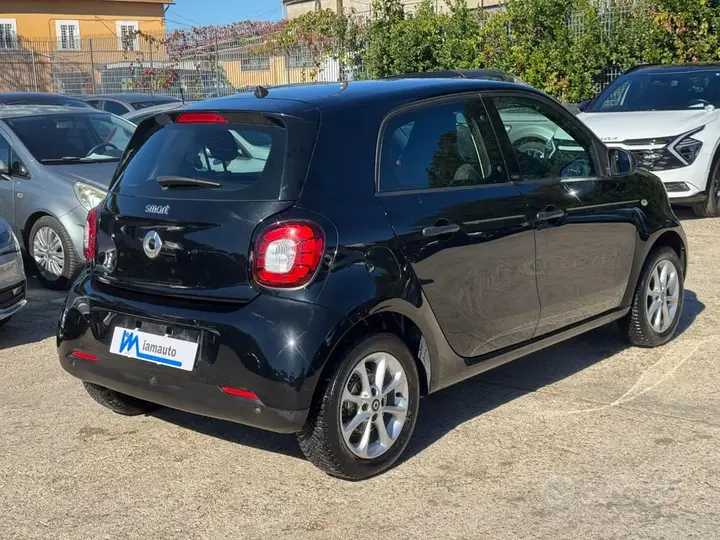 Smart Forfour 2016 photo 3