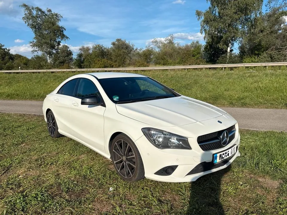 Mercedes-Benz Cla 200
