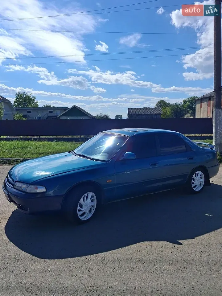 Mazda 626 1992 photo 2