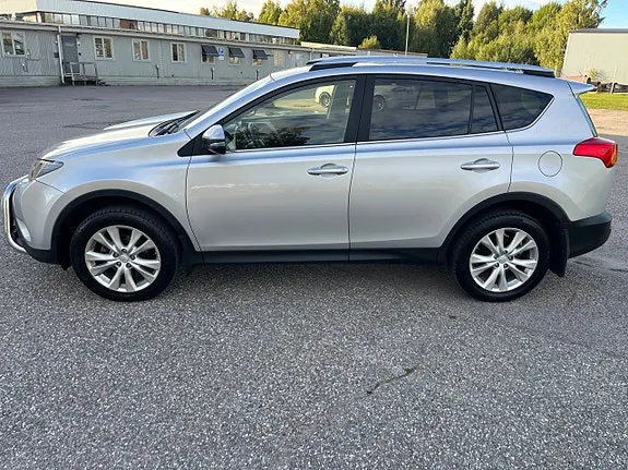 Toyota Rav4 2013 photo 2