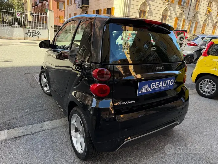Smart Fortwo 2015 photo 4