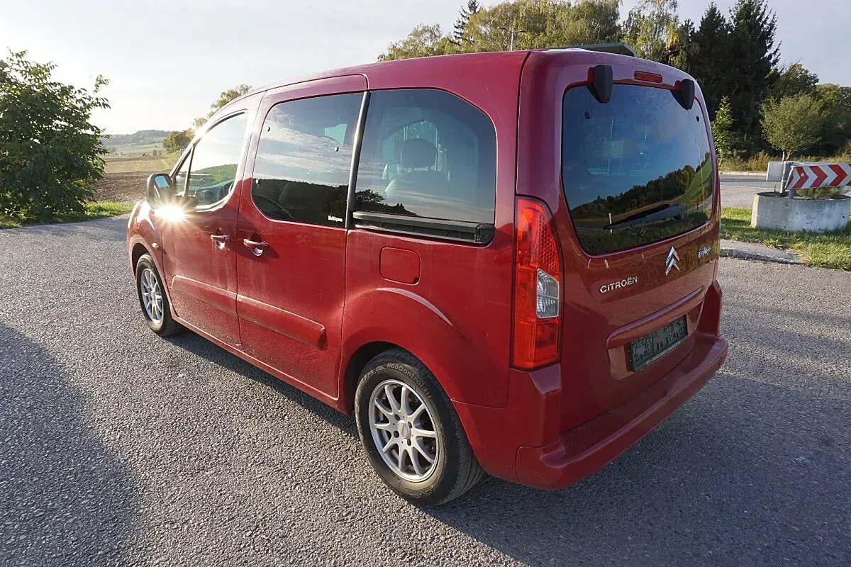 Citroen Berlingo 2009 photo 3
