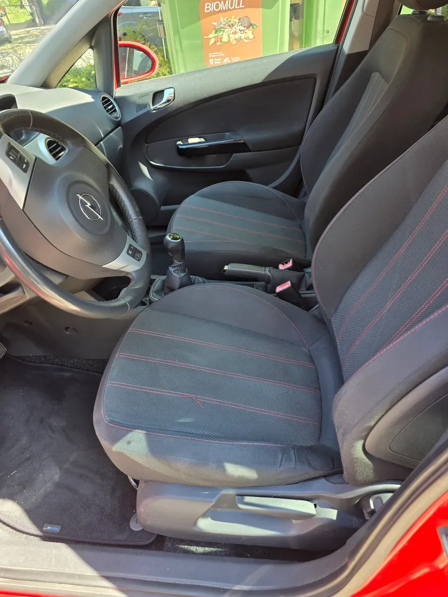 Opel Corsa 2009 photo 3