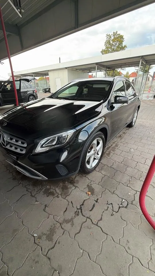 Mercedes-Benz Gla 180