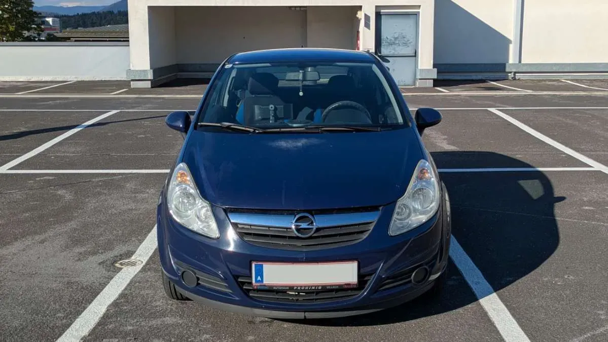 Opel Corsa 2009 photo 2