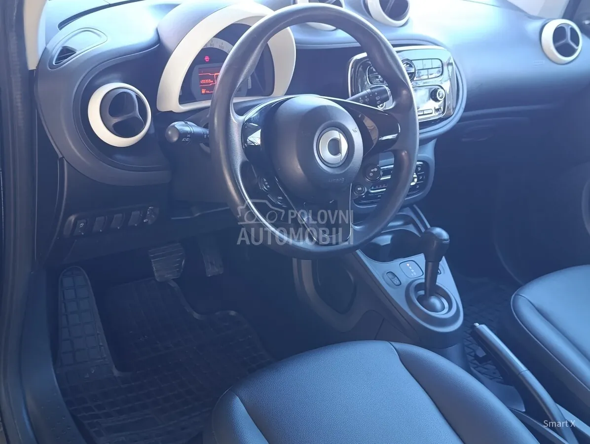 Smart Fortwo 2018 photo 5