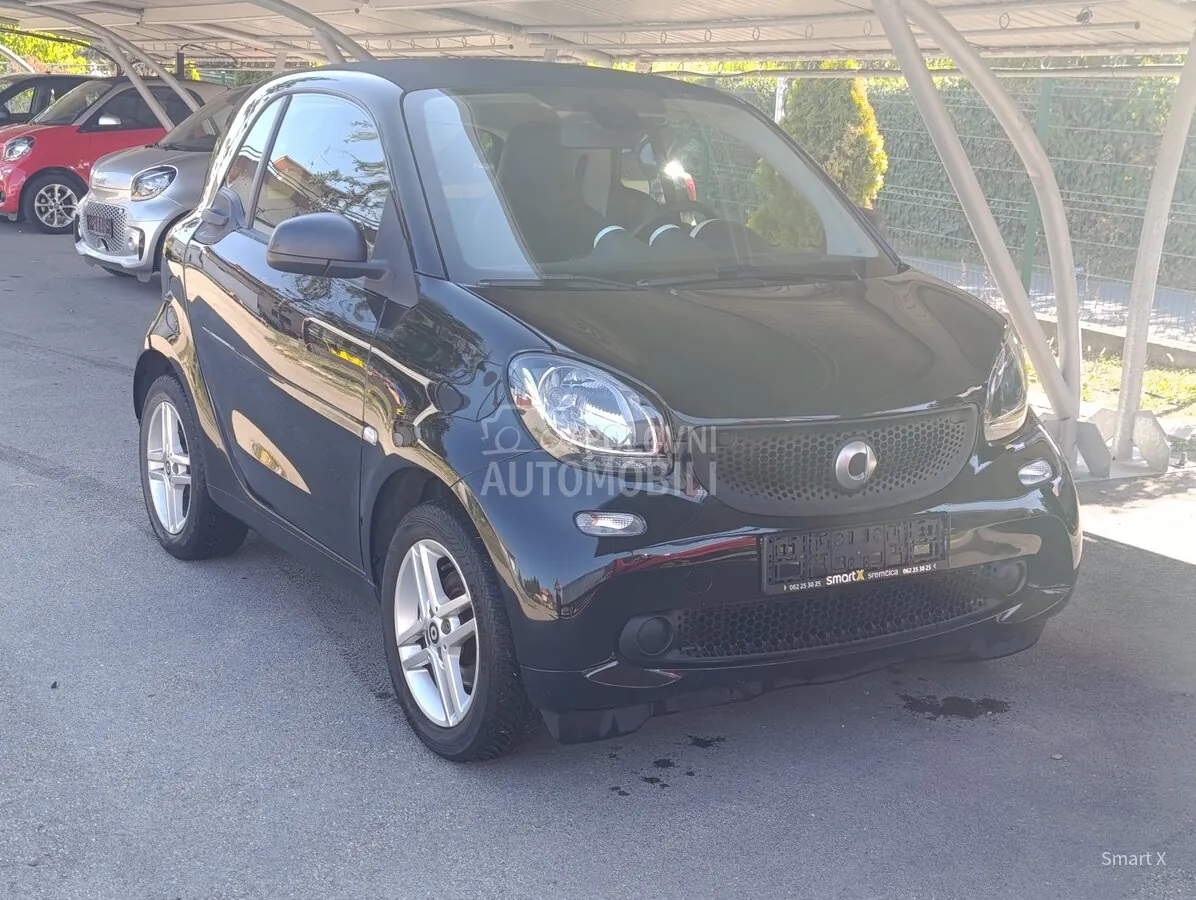 Smart Fortwo 2018 photo 2