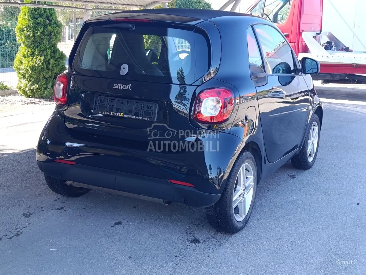 Smart Fortwo 2018 photo 3