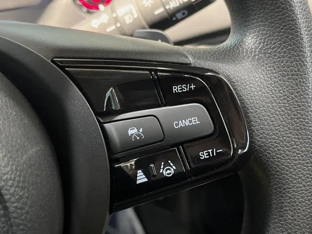 Honda Honda Vezel E:Hev X 2024 photo 5