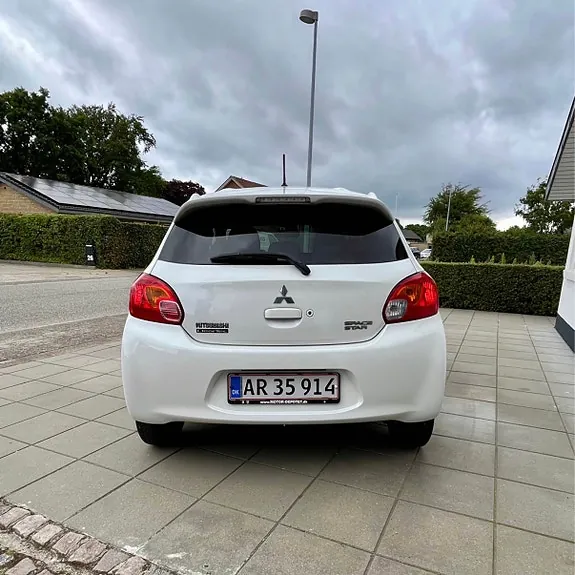 Mitsubishi Space Star 2015 photo 3