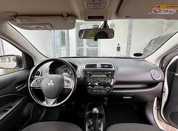 Mitsubishi Space Star 2015 photo 4