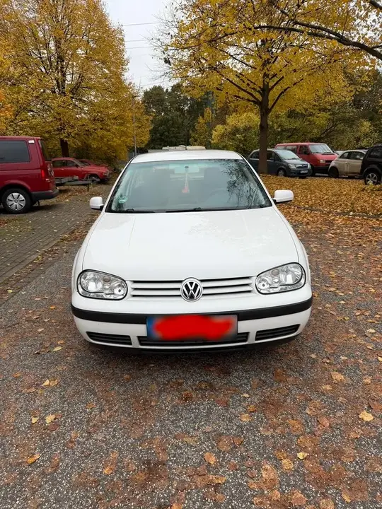 Volkswagen Golf 4