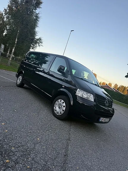 Volkswagen Caravelle 2009 photo 3