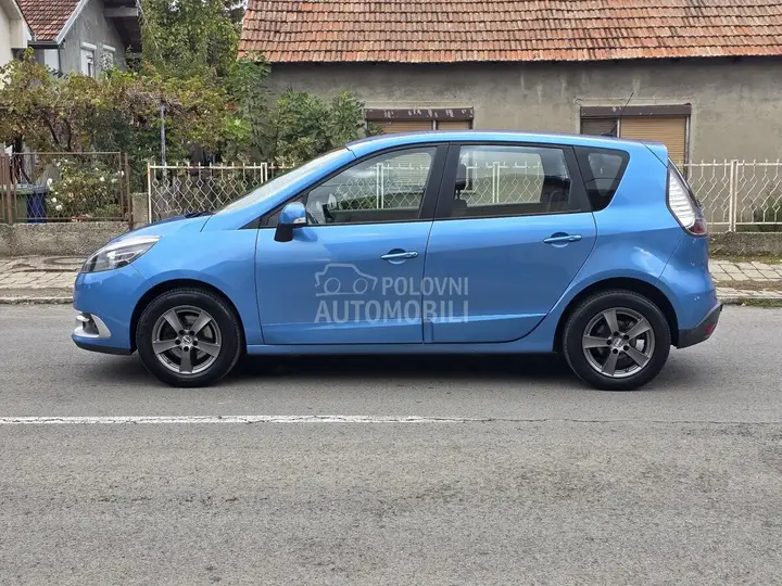 Renault Scenic 2015 photo 4