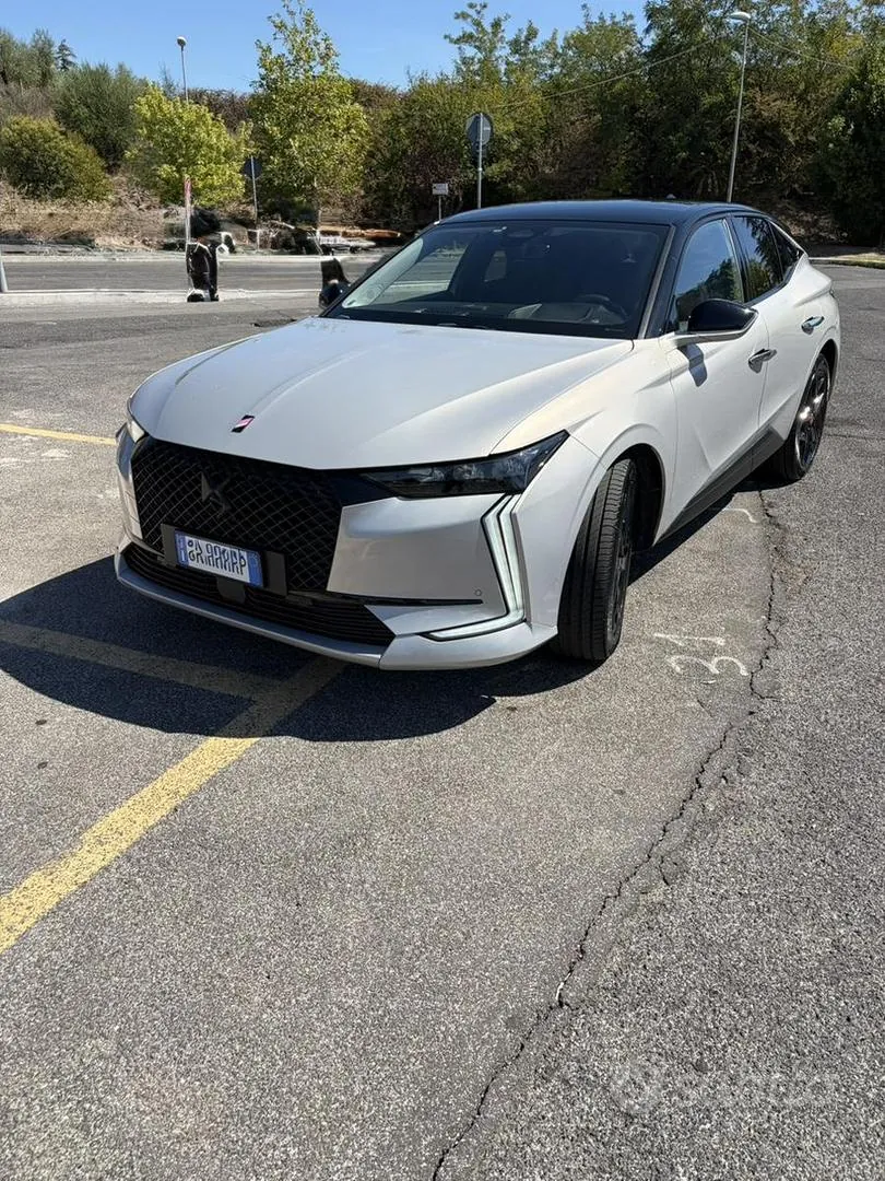 DS Automobiles Ds 4