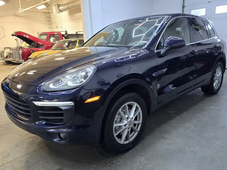 Porsche Cayenne 2016 photo 2