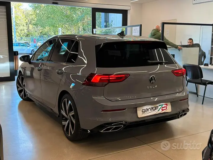 Volkswagen Golf 2024 photo 4