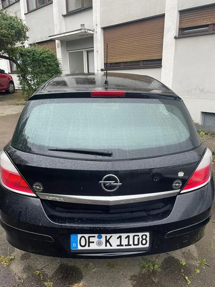 Opel Astra H