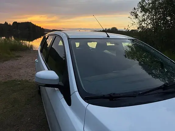 Ford Focus 2008 photo 4