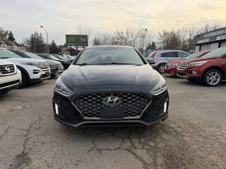 Hyundai Sonata 2019 photo 2