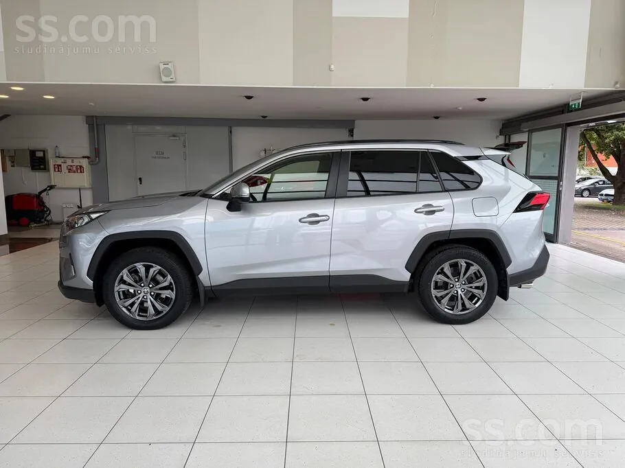 Toyota Rav4 2023 photo 5