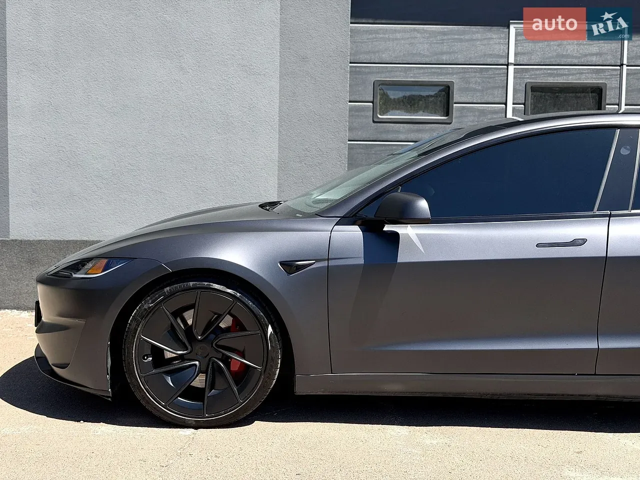 Tesla Model 3 2024 photo 5