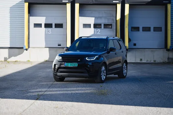 Land Rover Discovery 5 2019 photo 2
