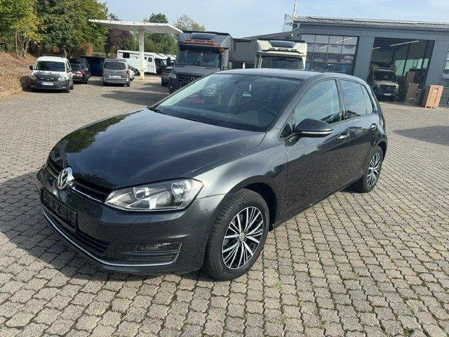 Volkswagen Golf Vii