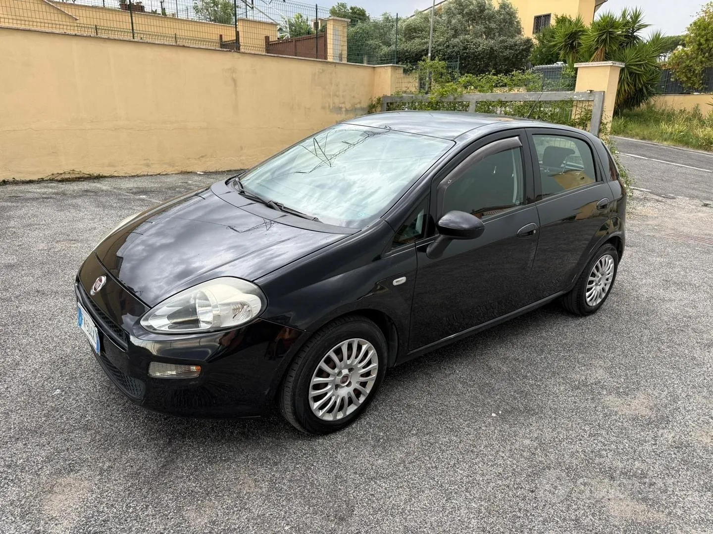 Fiat Punto 2018 photo 2