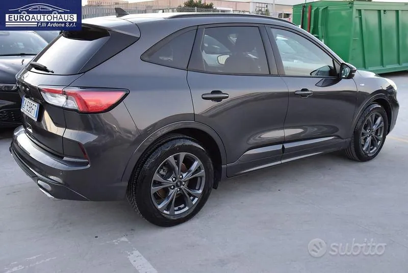 Ford Kuga 2022 photo 4