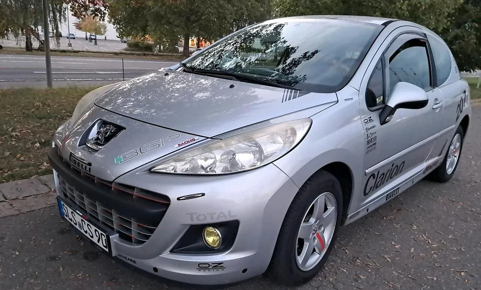 Peugeot 207