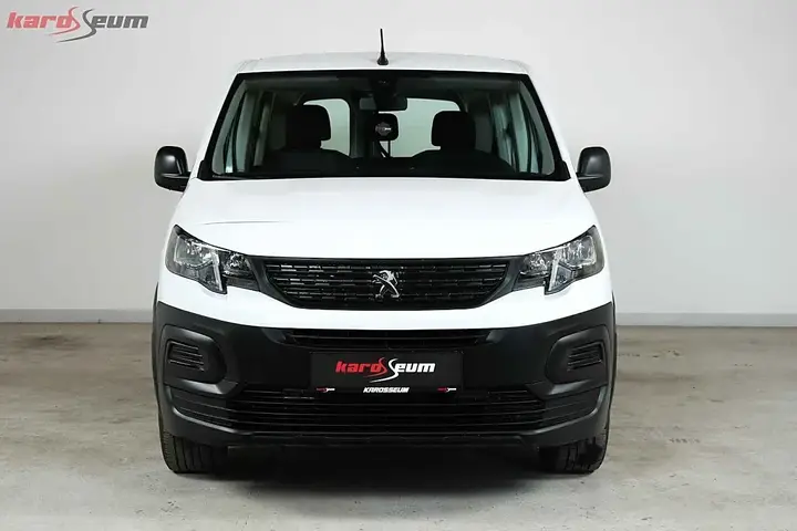 Peugeot Rifter 2023 photo 2