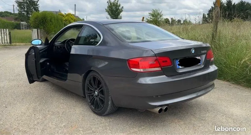 BMW 3 Series 2007 photo 2