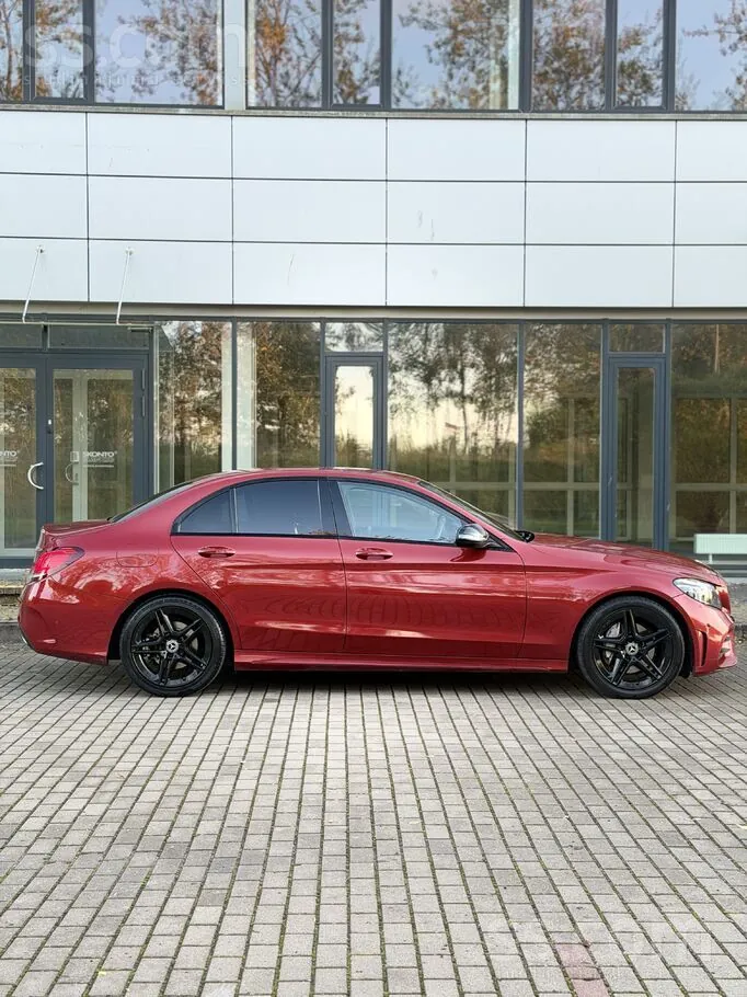 Mercedes-Benz C180 Amg 2019 photo 3