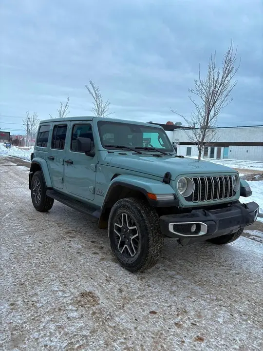 Jeep Wrangler 2024 photo 2