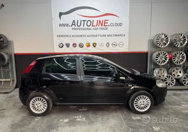 Fiat Grande Punto 2008 photo 5