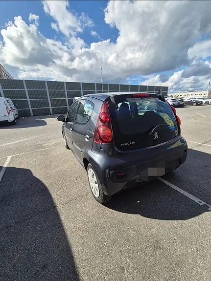 Peugeot 107 2013 photo 3