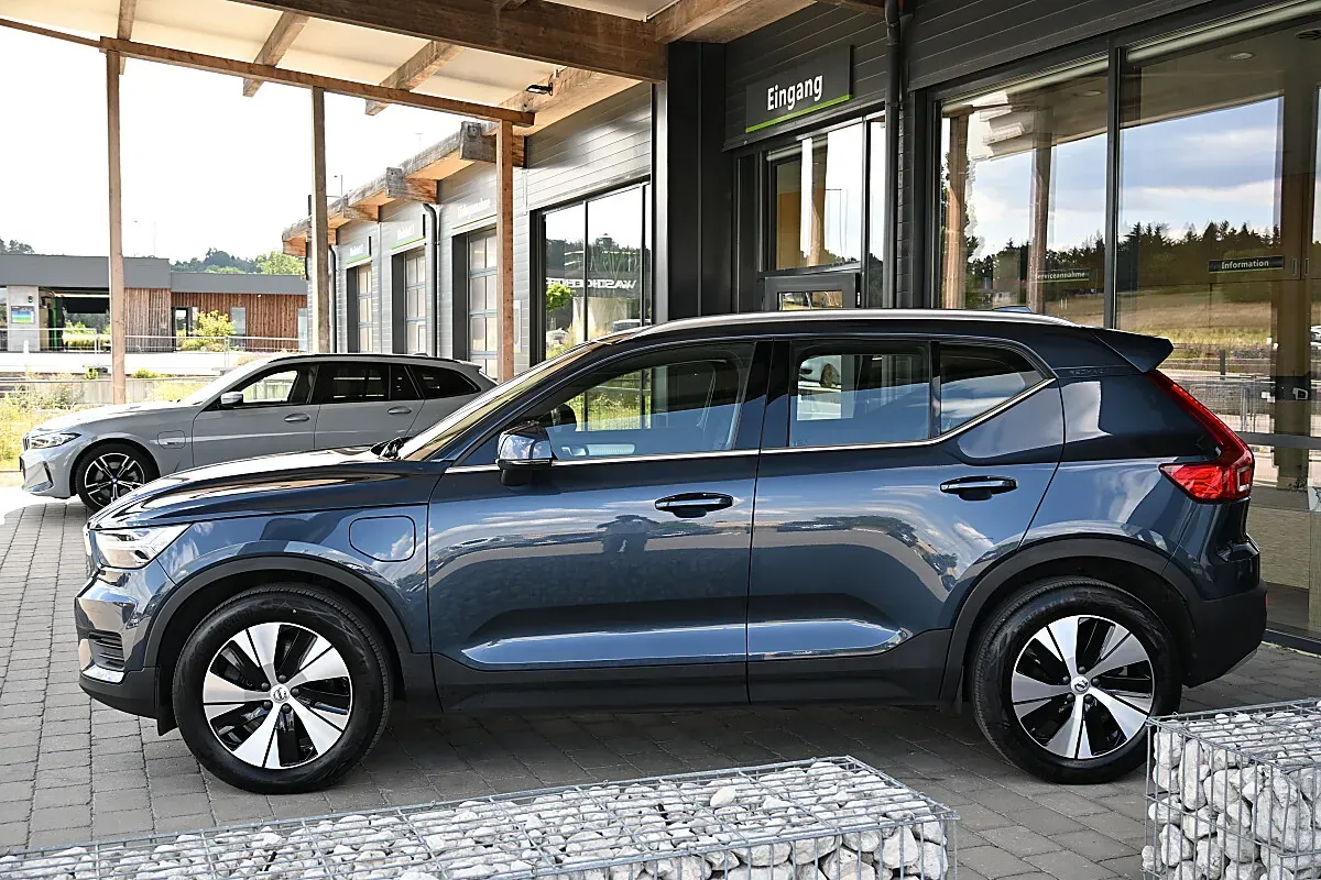 Volvo Xc40 2021 photo 2