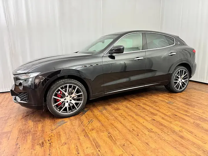 Maserati Levante 2017 photo 3