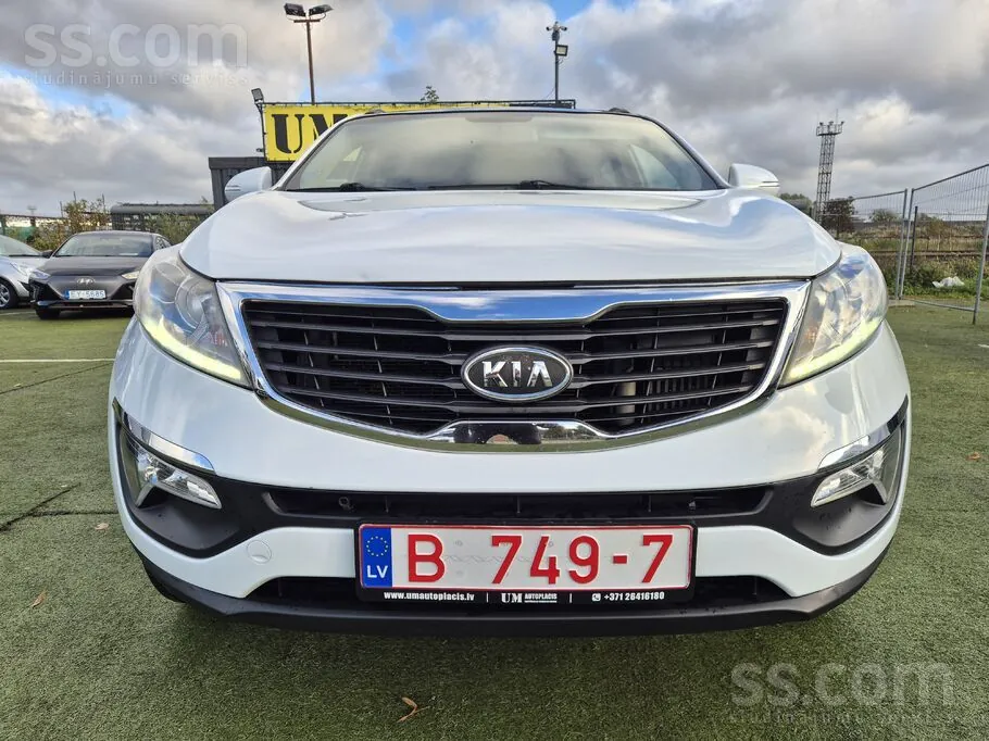 Kia Sportage 2012 photo 2