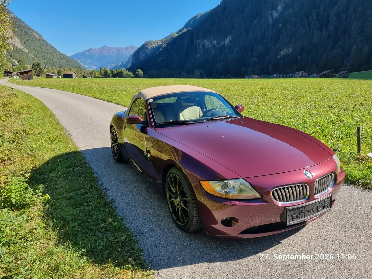 BMW Z4 2003 photo 2