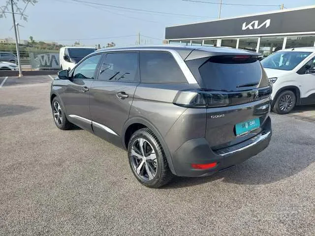 Peugeot 5008 2024 photo 5