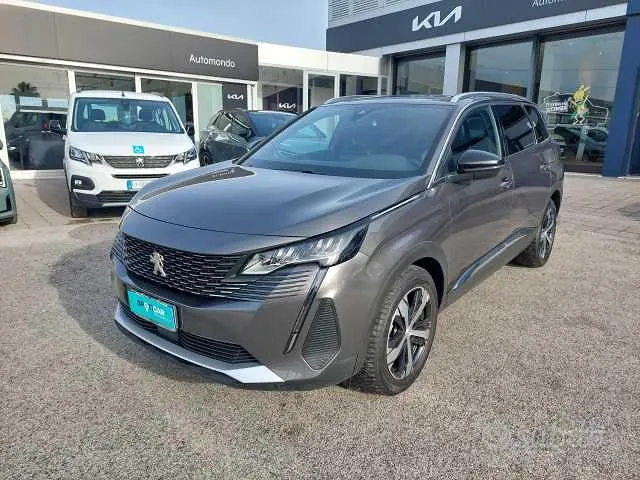 Peugeot 5008 2024 photo 3