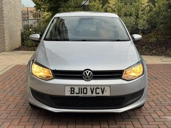 Volkswagen Polo 2010 photo 5
