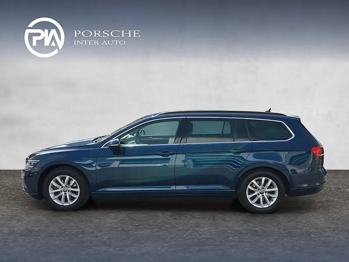 Volkswagen Passat 2023 photo 3
