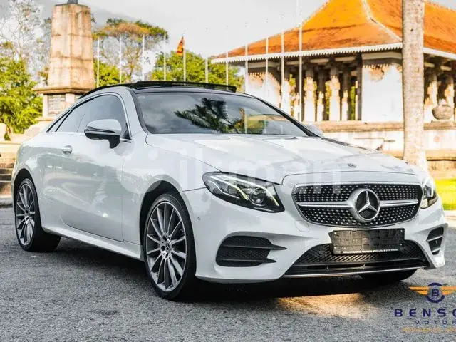 Mercedes-Benz E300 2017 photo 4