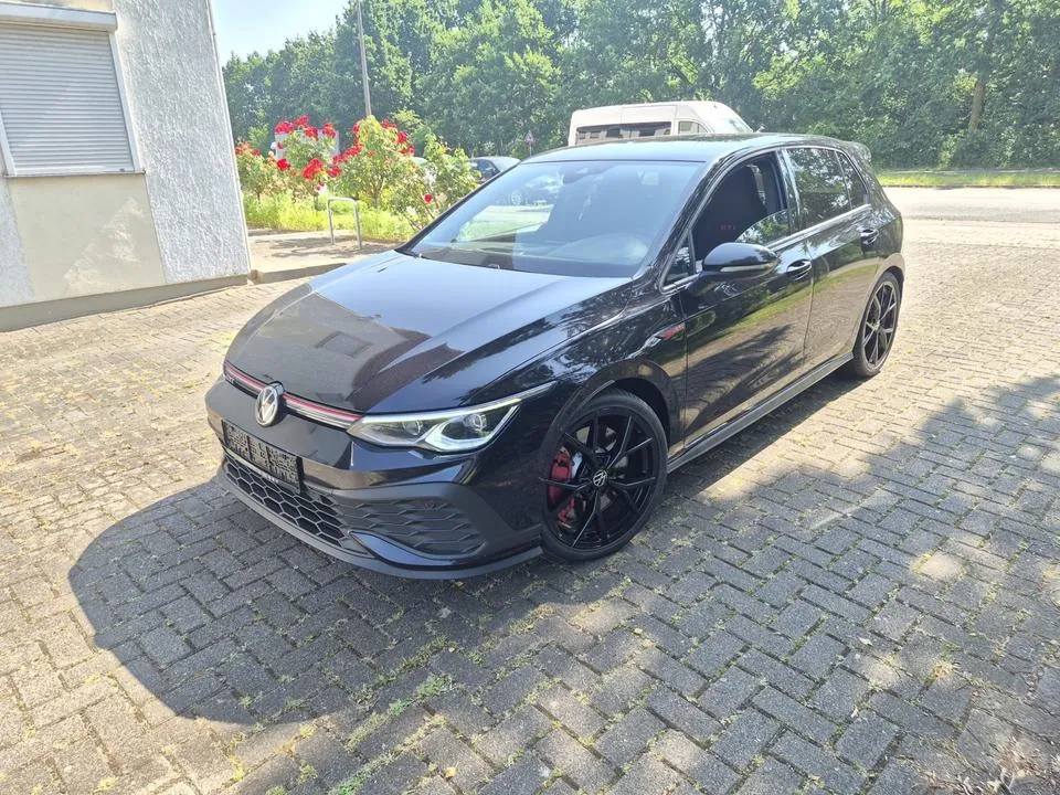 Volkswagen Golf 8