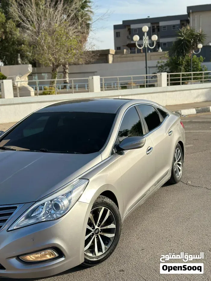 Hyundai Azera 2012 photo 3