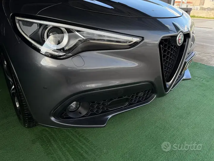 Alfa Romeo Stelvio 2022 photo 5