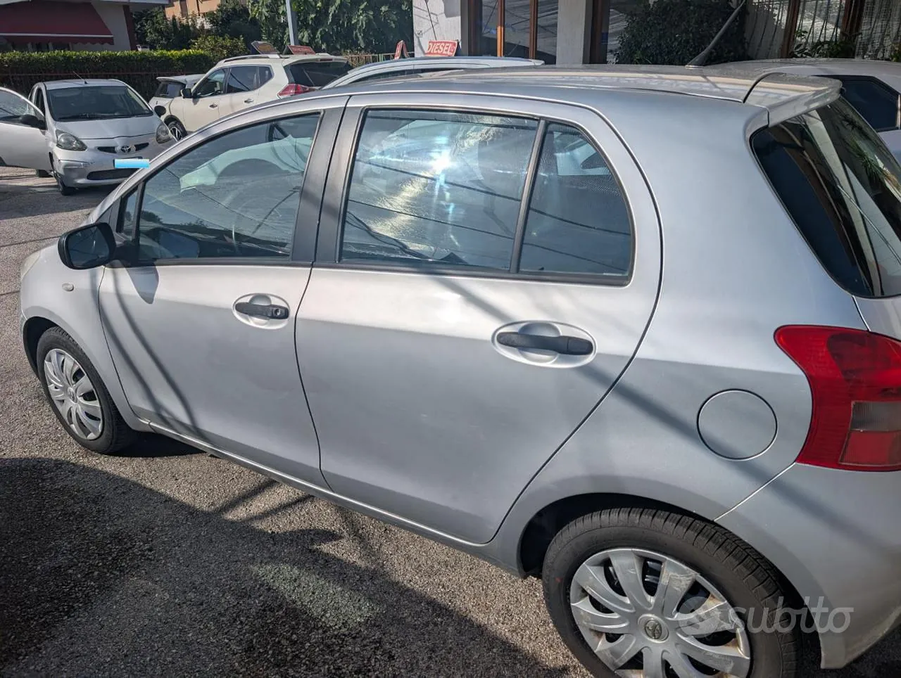 Toyota Yaris 2008 photo 2